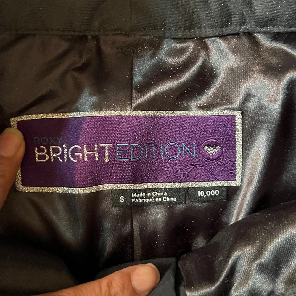 Roxy bright edition Red‎ ski Puffer Jacket with Gray ski Pants size S